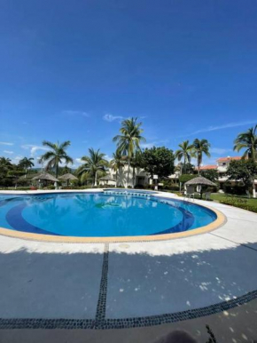 Villa en club de golf marina Ixtapa